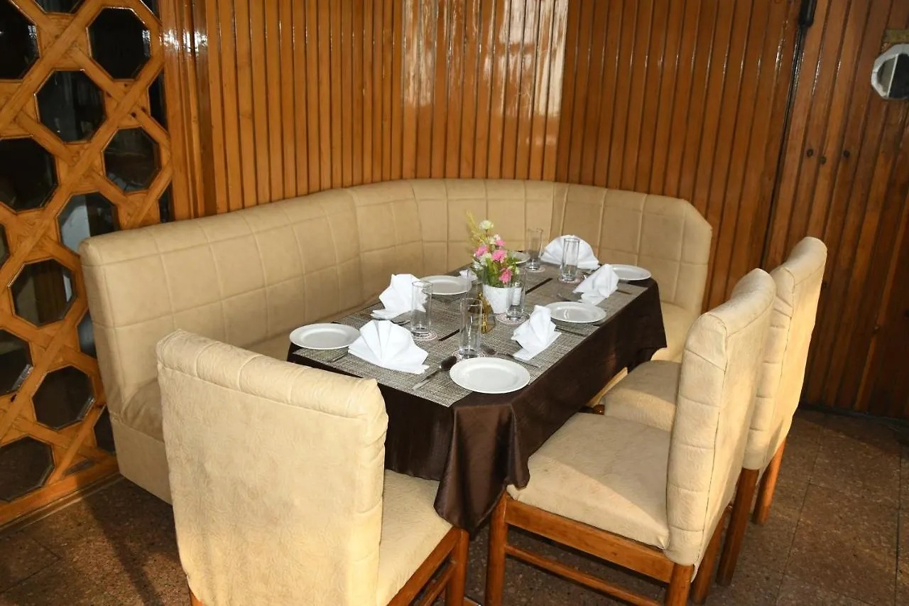 ***  Auckland Hotel And Restaurant Near Mall Road Šimla Indie