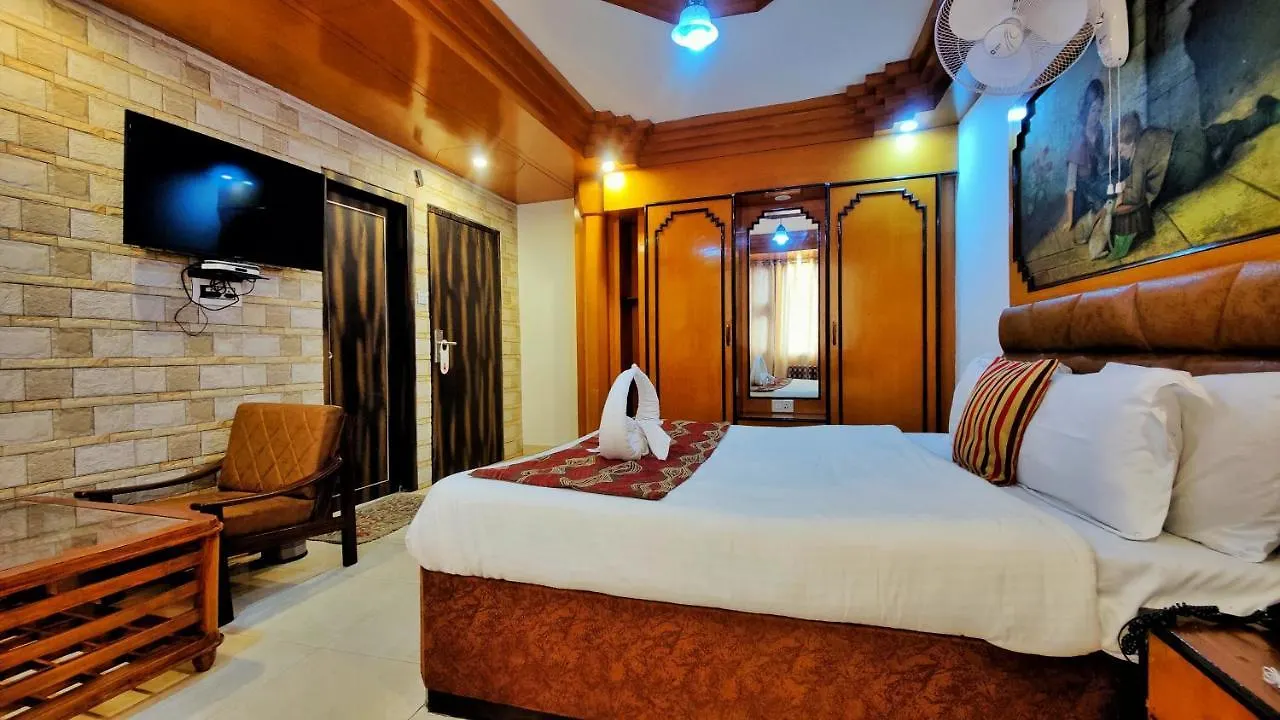 ***  Auckland Hotel And Restaurant Near Mall Road Šimla Indie
